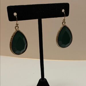 Elegant Green and Gold Teardrop Earrings